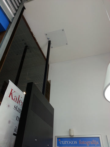 ALTUMAS CEILING vitrininis korpusas TV ekranui