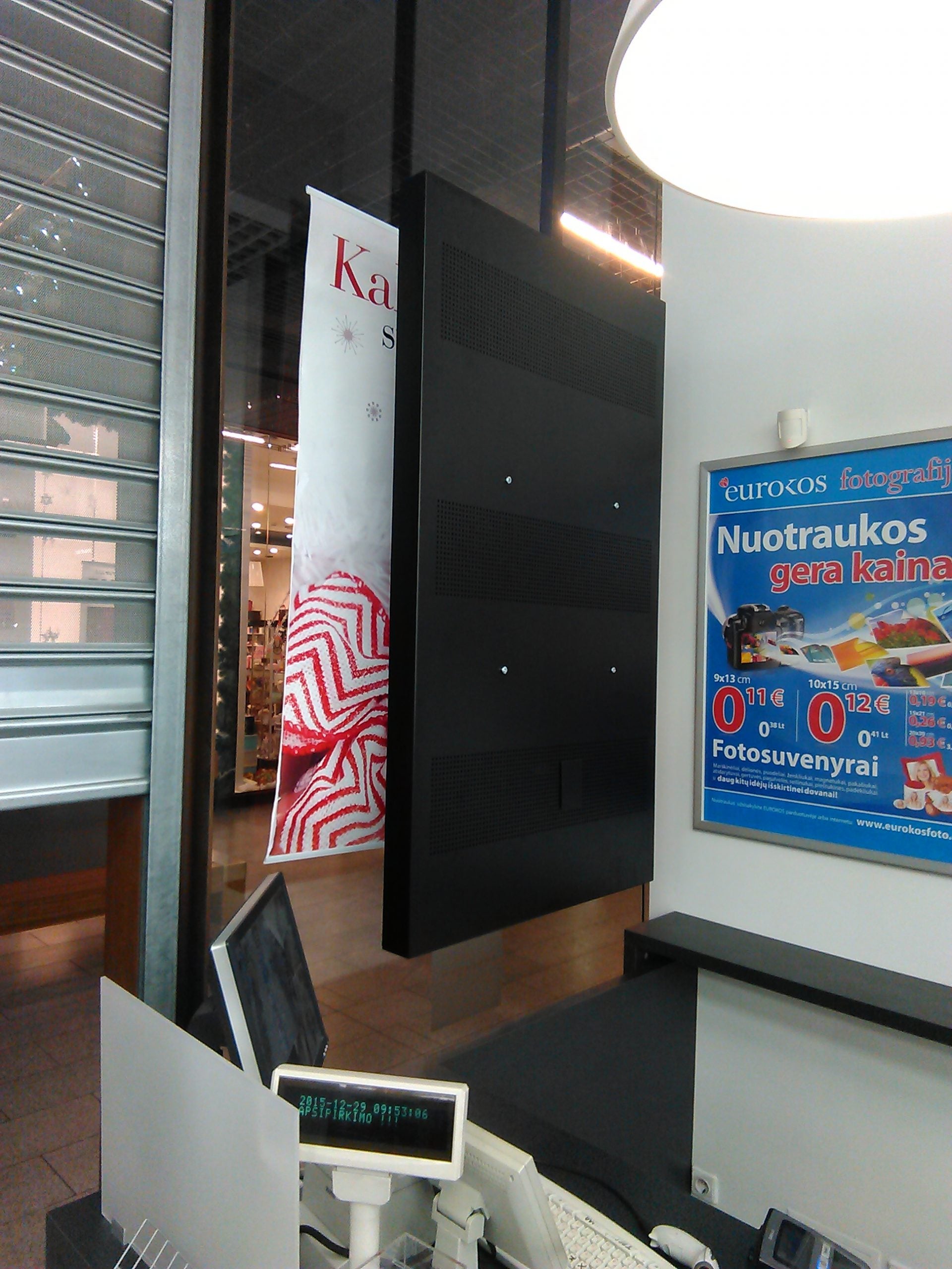 ALTUMAS CEILING vitrininis korpusas TV ekranui