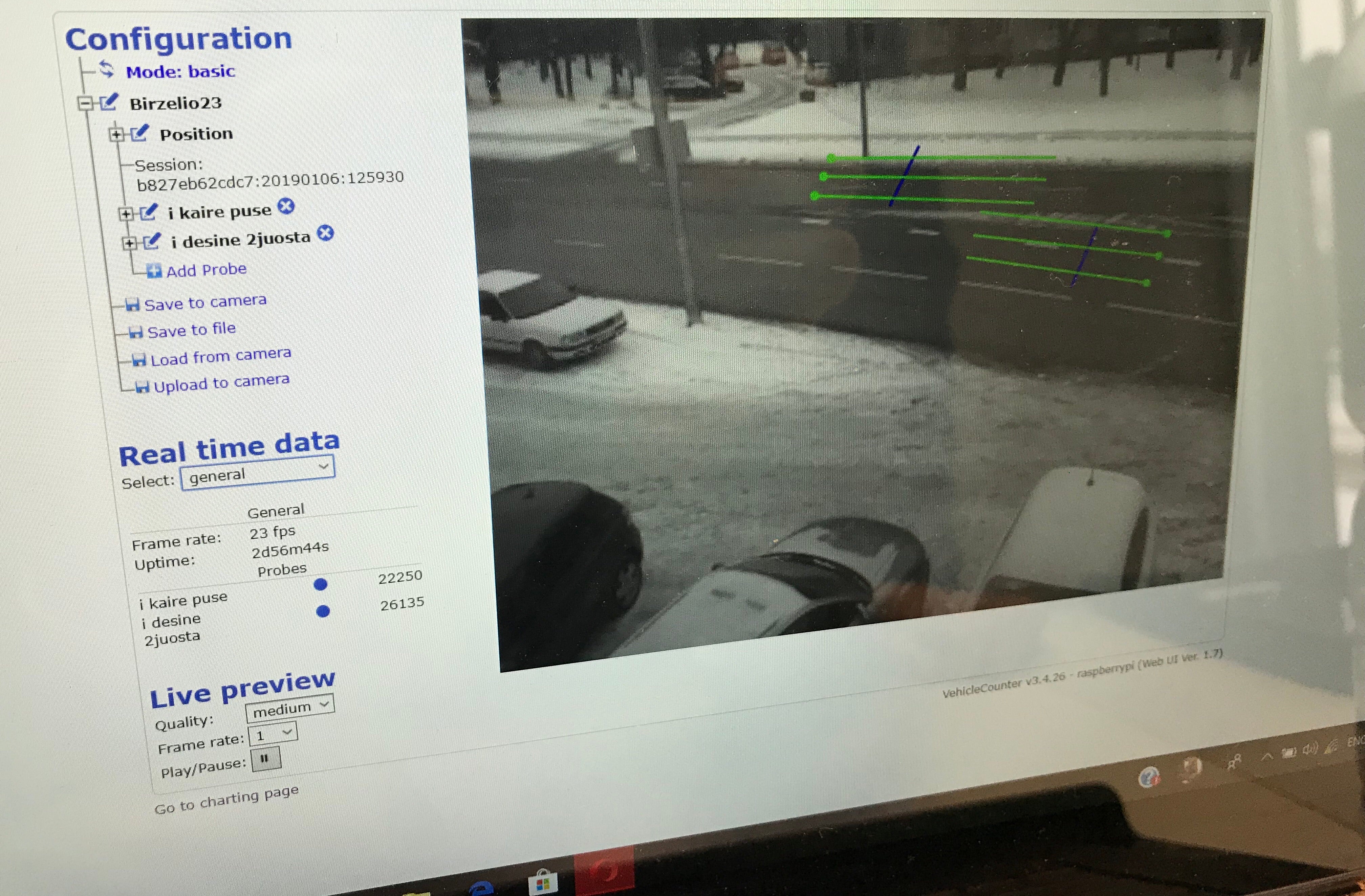 Automobilių skaičiavimo programa Vehicle Counter ir vidaus kamera